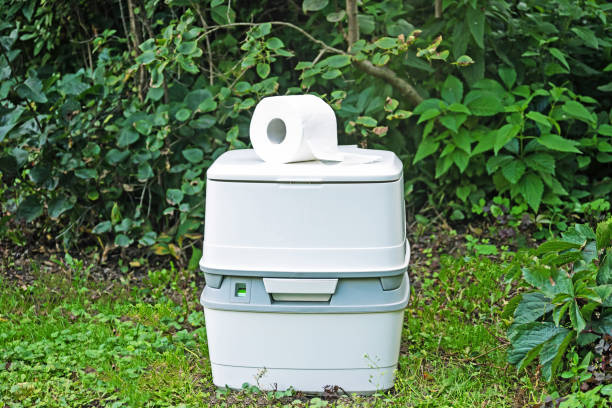 Best Portable toilet rental cost  in Montgomery, WV